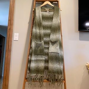 Olive and white sweater top